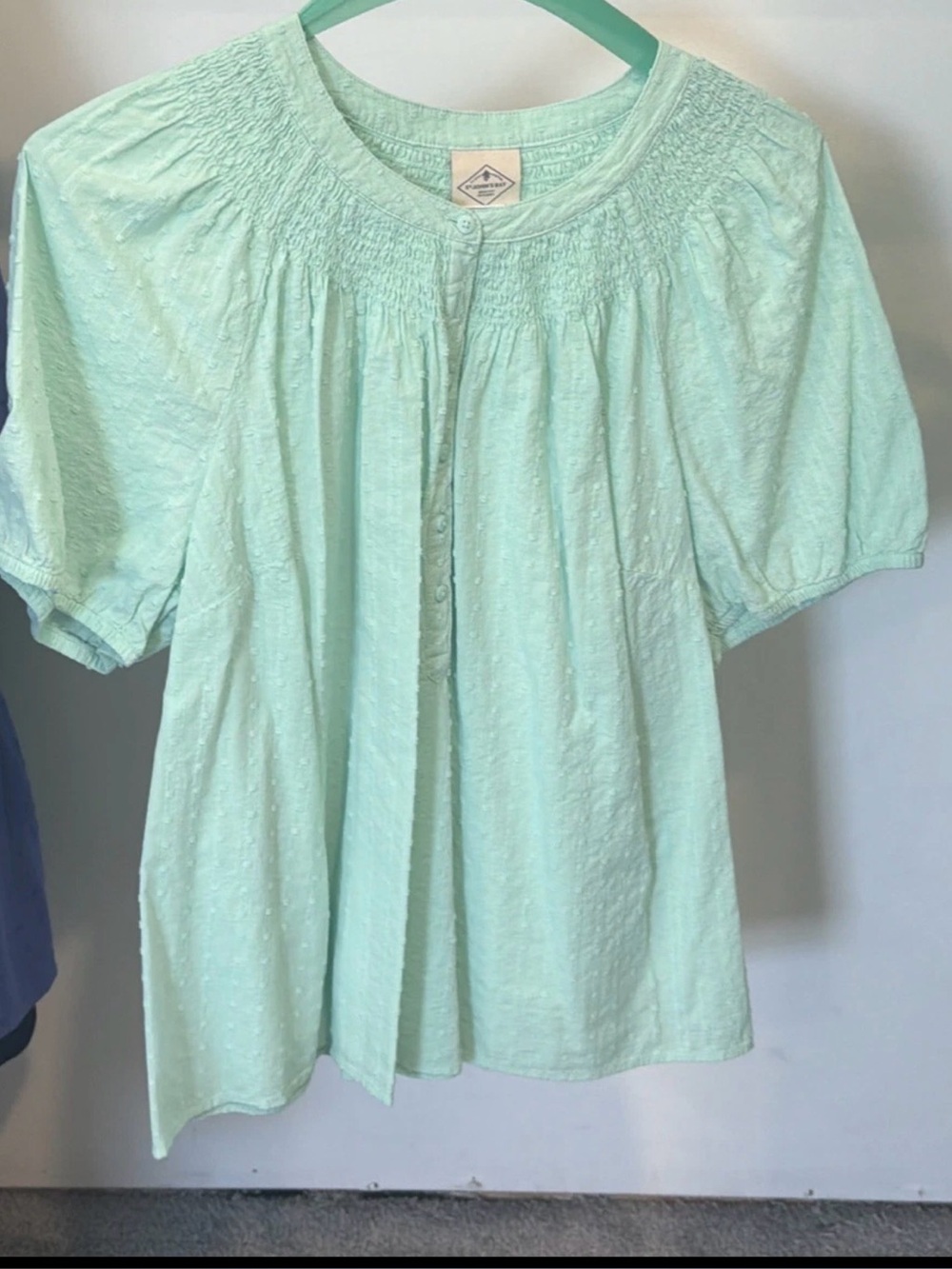 St John’s Bay Women’s 1/4 Button Henley Blouse Top Light Green Size 0X NEW